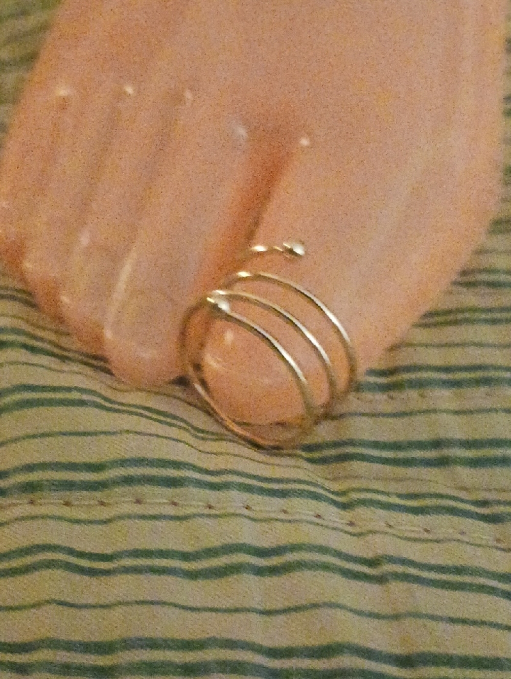 Spiral Adjustable Toe Ring in Gold Tone
